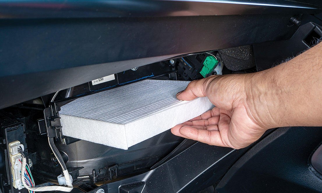 Replacement cabin air filter for car